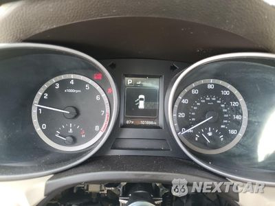 Zdjęcie 9 z 14 samochodu: 2018 HYUNDAI SANTA FE SPORT VIN:5NMZT3LB9JH054492 - miniatura