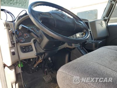 Zdjęcie 8 z 12 samochodu: 2018 INTERNATIONAL 4000 4300 - SEMI TRUCK VIN:1HTMMMMLXJH756328 - miniatura