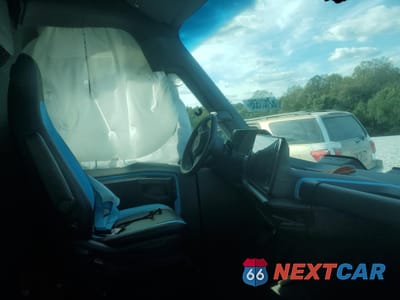 Zdjęcie 9 z 13 samochodu: 2025 RIVIAN EDV 700 VIN:7FCEHEB25SN028595 - miniatura