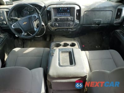 Zdjęcie 8 z 12 samochodu: 2019 CHEVROLET SILVERADO FLAT BED TRUCK VIN:1GB4KWCY6KF162817 - miniatura