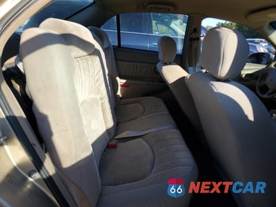 Zdjęcie 10 z 12 samochodu: 2005 BUICK CENTURY CUSTOM VIN:2G4WS52J151111526 - miniatura