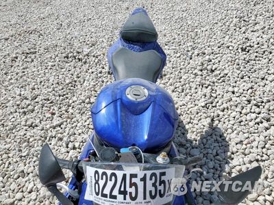 Piąte zdjęcie samochodu w środku: 2007 YAMAHA YZFR6 L VIN:JYARJ12E17A015108 - miniatura