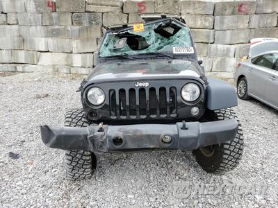 Piąte zdjęcie samochodu w środku: 2015 JEEP WRANGLER UNLIMITED SPORT VIN:1C4HJWDG1FL693274 - miniatura