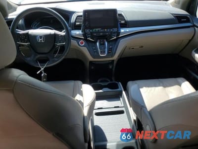 Zdjęcie 8 z 14 samochodu: 2021 HONDA ODYSSEY EXL VIN:5FNRL6H74MB017068 - miniatura