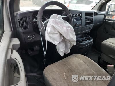 Zdjęcie 8 z 13 samochodu: 2011 CHEVROLET EXPRESS G2500 VIN:1GCWGGBA1B1130824 - miniatura