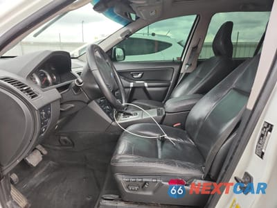 Zdjęcie 8 z 15 samochodu: 2012 VOLVO XC90 3.2 VIN:YV4952CZXC1624835 - miniatura