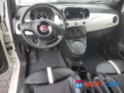 Zdjęcie 8 z 12 samochodu: 2016 FIAT 500 ELECTRIC VIN:3C3CFFGE0GT211006 - miniatura