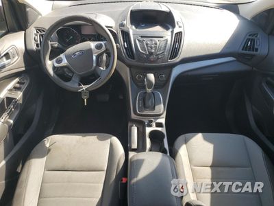Zdjęcie 8 z 14 samochodu: 2014 FORD ESCAPE SE VIN:1FMCU0GX4EUB61080 - miniatura