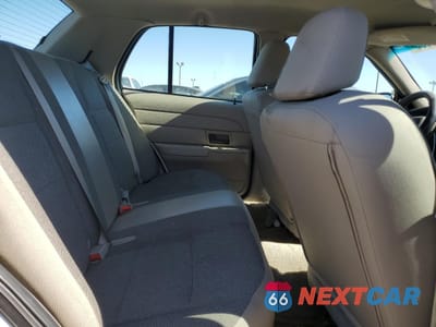 Zdjęcie 10 z 12 samochodu: 2006 FORD CROWN VICTORIA POLICE INTERCEPTOR VIN:2FAFP71W46X109644 - miniatura