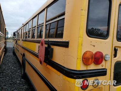 Trzecie zdjęcie samochodu z tyłu: 2009 IC CORPORATION CE SERIES SCHOOL - SCHOOL BUS VIN:4DRBUAAN69B669156 - miniatura
