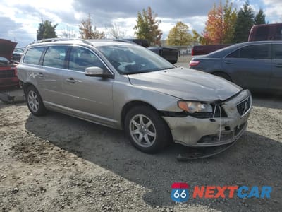 Czwarte zdjęcie samochodu z boku: 2008 VOLVO V70 3.2 VIN:YV1BW982X81010990 - miniatura