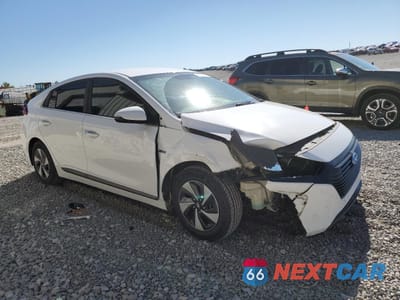 Czwarte zdjęcie samochodu z boku: 2017 HYUNDAI IONIQ SEL VIN:KMHC75LC0HU052157 - miniatura