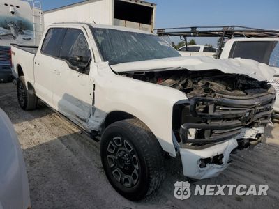 Czwarte zdjęcie samochodu z boku: 2025 FORD F250 SUPER DUTY VIN:1FT8W2BM1SEC05359 - miniatura