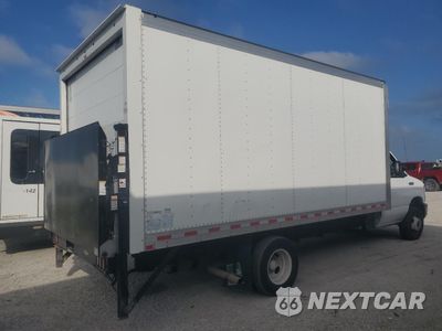 Trzecie zdjęcie samochodu z tyłu: 2021 FORD ECONOLINE E450 SUPER DUTY CUTAWAY VAN VIN:1FDXE4FNXMDC03868 - miniatura