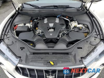 Zdjęcie 12 z 13 samochodu: 2021 MASERATI LEVANTE VIN:ZN661XUA8MX370742 - miniatura