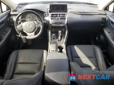 Zdjęcie 8 z 14 samochodu: 2019 LEXUS NX 300H VIN:JTJBJRBZ9K2113830 - miniatura