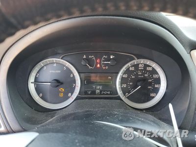 Zdjęcie 9 z 12 samochodu: 2014 NISSAN SENTRA S VIN:3N1AB7AP6EY336268 - miniatura