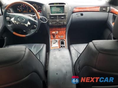Zdjęcie 8 z 12 samochodu: 2006 LEXUS LS 430 VIN:JTHBN36F565042536 - miniatura