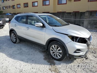 Czwarte zdjęcie samochodu z boku: 2021 NISSAN ROGUE SPORT SV VIN:JN1BJ1BV9MW560822 - miniatura