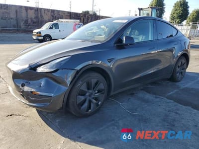 2025 TESLA MODEL Y 7SAYGDEE9SF263959 - główne zdjęcie licytacji z USA - miniatura