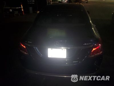 Zdjęcie 6 z 13 samochodu: 2015 MERCEDES-BENZ C 300 4MATIC VIN:55SWF4KB1FU013752 - miniatura