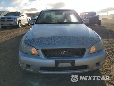 Piąte zdjęcie samochodu w środku: 2002 LEXUS IS 300 VIN:JTHBD192820059659 - miniatura