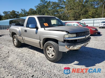 Czwarte zdjęcie samochodu z boku: 2000 CHEVROLET SILVERADO K1500 VIN:1GCEK14TXYZ209912 - miniatura