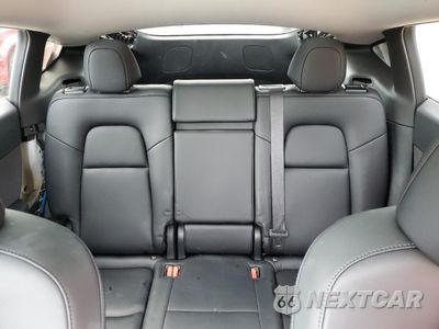 Zdjęcie 10 z 14 samochodu: 2021 TESLA MODEL Y VIN:5YJYGDEE8MF298797 - miniatura