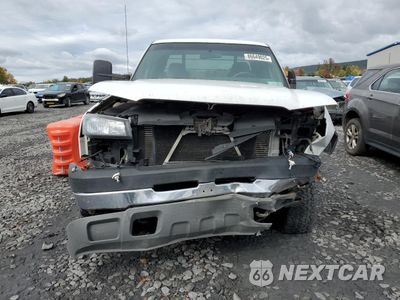 Piąte zdjęcie samochodu w środku: 2003 CHEVROLET SILVERADO K2500 HEAVY DUTY VIN:1GCHK29183E156069 - miniatura