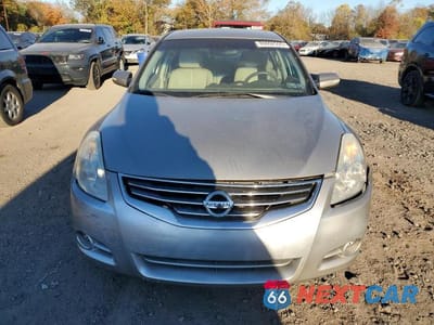 Piąte zdjęcie samochodu w środku: 2012 NISSAN ALTIMA BASE VIN:1N4AL2AP3CC135033 - miniatura