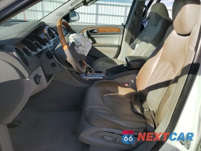 Zdjęcie 7 z 13 samochodu: 2011 BUICK ENCLAVE CXL VIN:5GAKVCED6BJ417712 - miniatura