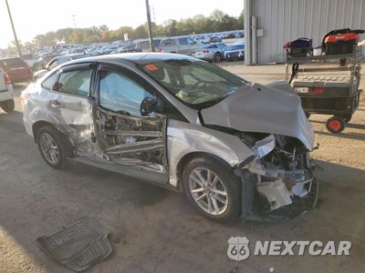 Czwarte zdjęcie samochodu z boku: 2015 FORD FOCUS SE VIN:1FADP3F24FL356116 - miniatura