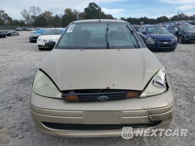 Piąte zdjęcie samochodu w środku: 2002 FORD FOCUS SE VIN:1FAFP34P22W261327 - miniatura