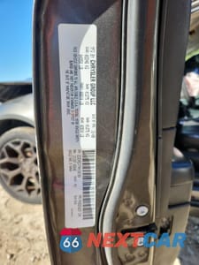 Zdjęcie 13 z 15 samochodu: 2010 CHRYSLER 300 TOURING VIN:2C3CA5CV7AH160764 - miniatura