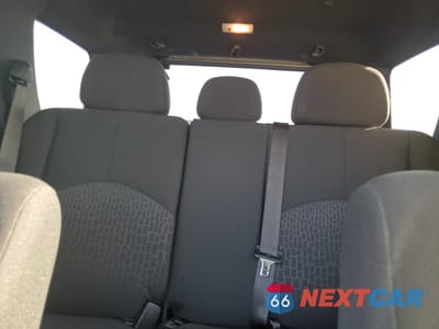 Zdjęcie 10 z 13 samochodu: 2011 MERCURY MARINER VIN:4M2CN8BG0BKJ06683 - miniatura