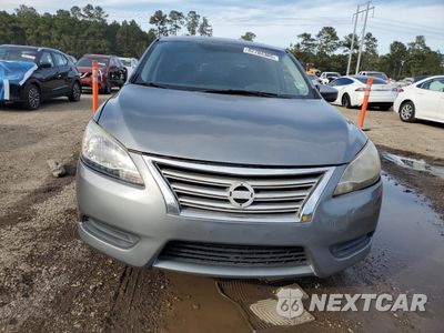 Piąte zdjęcie samochodu w środku: 2014 NISSAN SENTRA S VIN:3N1AB7AP6EY313461 - miniatura