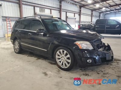 Czwarte zdjęcie samochodu z boku: 2012 MERCEDES-BENZ GLK 350 VIN:WDCGG5GB2CF873341 - miniatura