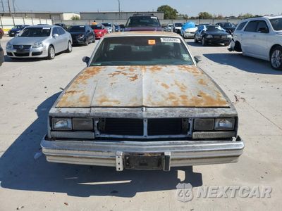 Piąte zdjęcie samochodu w środku: 1981 CHEVROLET EL CAMINO VIN:1GCCW80H4BZ409388 - miniatura