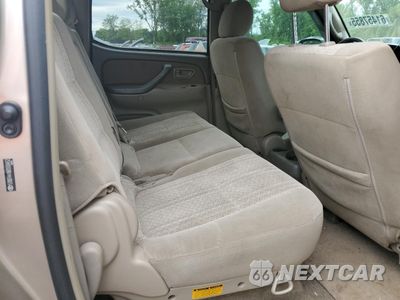 Zdjęcie 10 z 12 samochodu: 2006 TOYOTA TUNDRA DOUBLE CAB SR5 VIN:5TBDT44186S550452 - miniatura