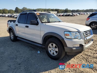 Czwarte zdjęcie samochodu z boku: 2009 FORD EXPLORER SPORT TRAC XLT VIN:1FMEU51E19UA31177 - miniatura