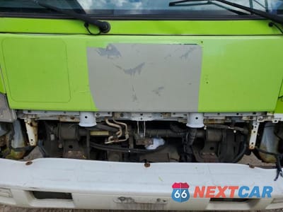 Zdjęcie 11 z 13 samochodu: 2014 ISUZU NPR HD VIN:JALC4W167E7005166 - miniatura