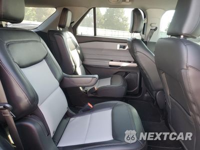 Zdjęcie 11 z 16 samochodu: 2022 FORD EXPLORER XLT VIN:1FMSK8DHXNGC49126 - miniatura