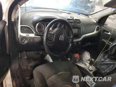 Zdjęcie 8 z 12 samochodu: 2017 DODGE JOURNEY SE VIN:3C4PDCAB3HT514931 - miniatura