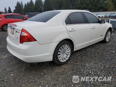 Trzecie zdjęcie samochodu z tyłu: 2012 FORD FUSION HYBRID VIN:3FADP0L35CR177687 - miniatura
