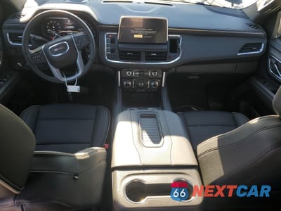 Zdjęcie 8 z 15 samochodu: 2024 GMC YUKON XL C1500 SLT VIN:1GKS1GKDXRR411580 - miniatura