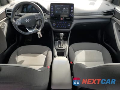 Zdjęcie 8 z 13 samochodu: 2020 HYUNDAI IONIQ SE VIN:KMHC75LC0LU213910 - miniatura