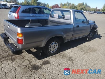 Trzecie zdjęcie samochodu z tyłu: 1993 TOYOTA PICKUP 1/2 TON SHORT WHEELBASE STB VIN:4TARN81A6PZ090139 - miniatura