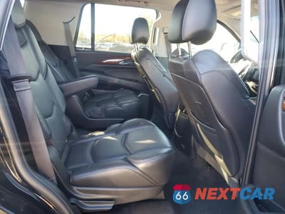 Zdjęcie 11 z 12 samochodu: 2018 CADILLAC ESCALADE LUXURY VIN:1GYS4BKJ6JR126322 - miniatura
