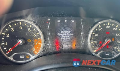 Zdjęcie 9 z 13 samochodu: 2017 JEEP RENEGADE LATITUDE VIN:ZACCJABB3HPG37775 - miniatura