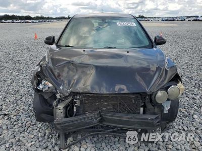 Piąte zdjęcie samochodu w środku: 2015 CHEVROLET SONIC LT VIN:1G1JC5SH0F4219496 - miniatura